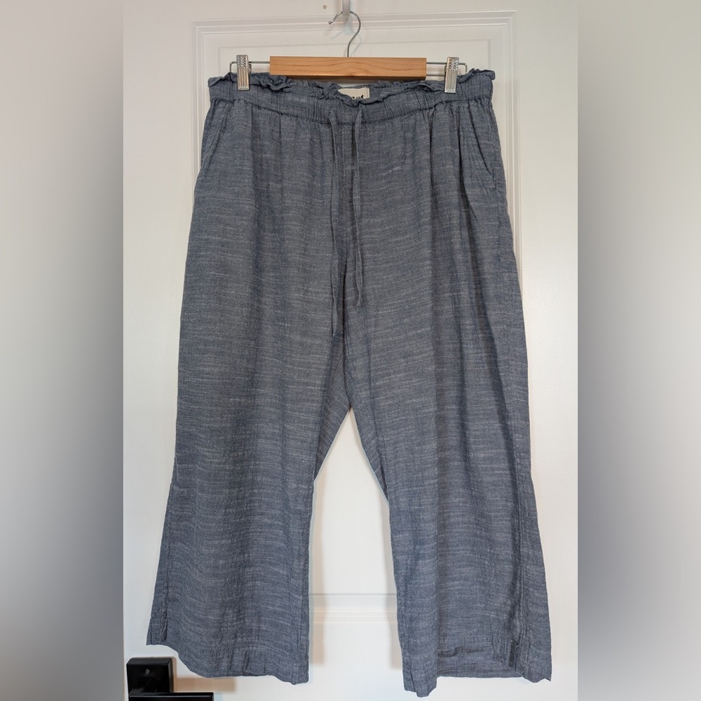 Pact Chambray Sunday Cropped
Cotton Pants Size XL